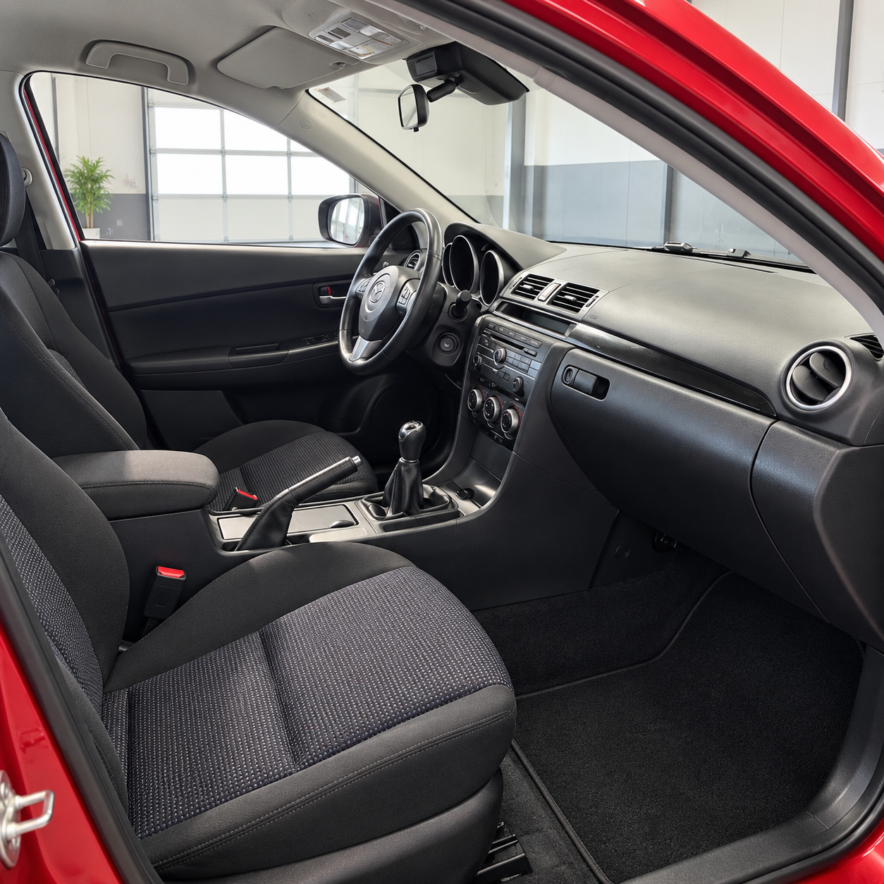 🚗 MAZDA 3 ACTIVE CRTD – DIÉSEL – 5 PUERTAS